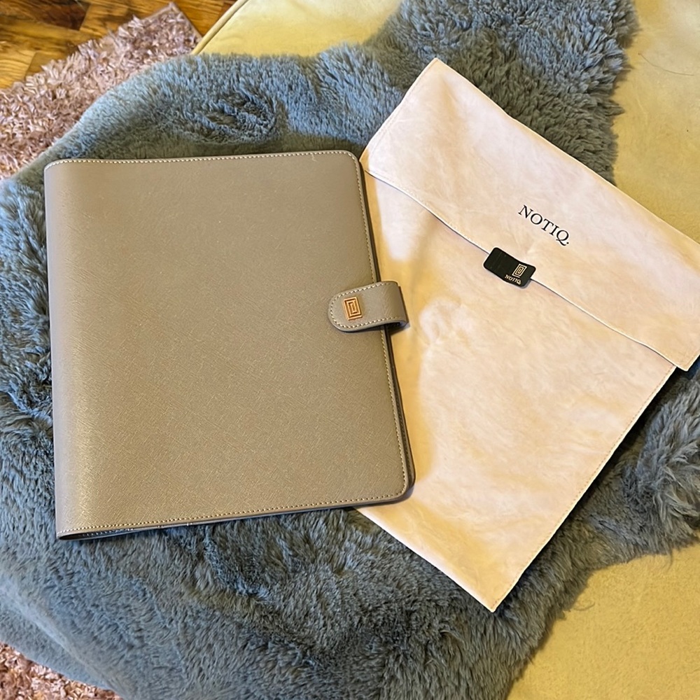 NOTIQ Letter Agenda Cover Stone Gray